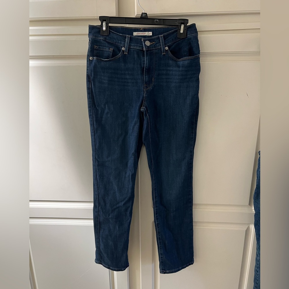 Levi's Dark Blue Classic Fit Size 4